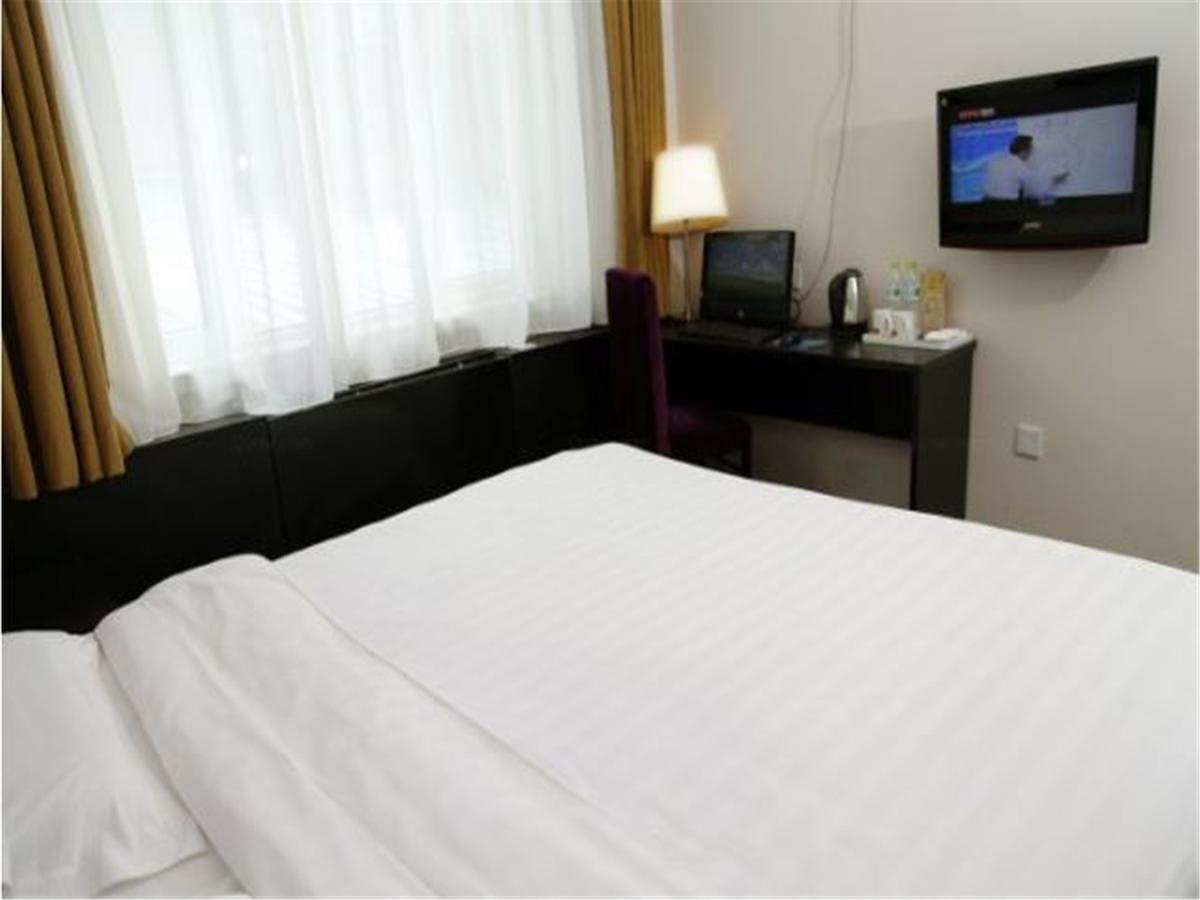 Super 8 Sihui Hotel Beijing